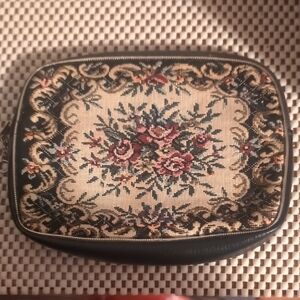 Floral Tapestry Embroidered Clutch Bag Purse